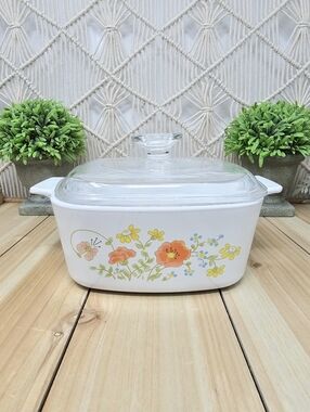 CorningWare Wildflower 1.5 Quart Square Casserole Dish W/Lid